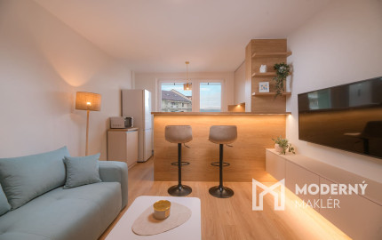 Na prenájom moderne zariadený 2-izbový byt s balkónom v Trenčíne