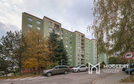 Na prenájom moderne zariadený 2-izbový byt s balkónom v Trenčíne