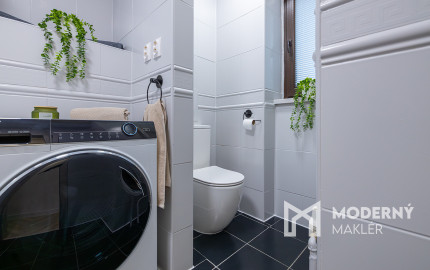 Na prenájom zariadený 2-izbový byt v centre Prešova