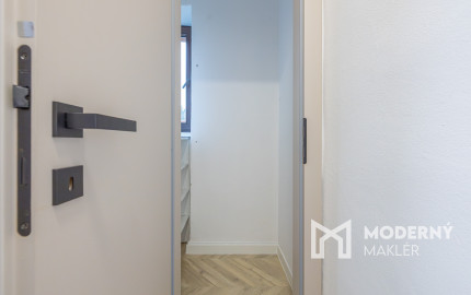 Na prenájom zariadený 2-izbový byt v centre Prešova