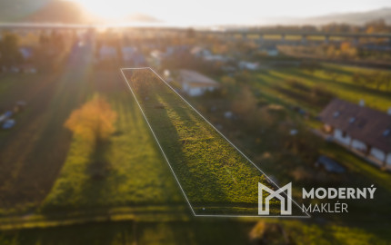 Na predaj stavebný pozemok v obci Dolný Hričov