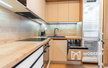 Na prenájom 2-izbový byt v Poprade s parkovacím miestom