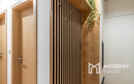 Na prenájom 2-izbový byt v Poprade s parkovacím miestom