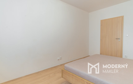 Na prenájom 2-izbový byt v Poprade s parkovacím miestom