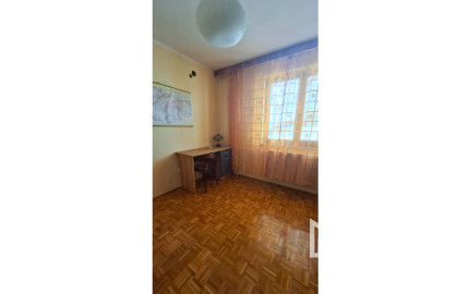 REZERVOVANÉ: Na prenájom viacgeneračný rodinný dom vo Veľkých Bieliciach