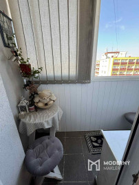 EXKLUZÍVNE NA PREDAJ – 3-IZBOVÝ BYT S DVOMA BALKÓNMI, UL. MOJMÍROVA, BÁNOVCE NAD BEBRAVOU