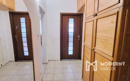 Na predaj 2-izbový byt v v Bánovciach nad Bebravou