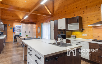 Na prenájom luxusný rodinný dom v Panoráme Veľký Slavkov pre náročnú klientelu