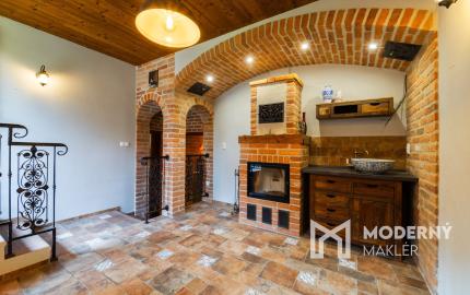 Na predaj impozantný rodinný dom v Ivanovciach