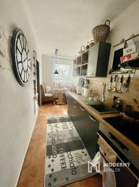 Exkluzívna ponuka 3 izb. veľkometrážného bytu v Bánovciach n/B s balkónom a pivnicou- SEVER