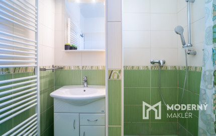 Na predaj priestranný 5-izbový rodinný dom v pokojnej lokalite mesta Gabčíkovo