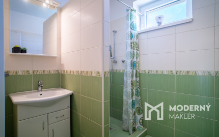 Na predaj priestranný 5-izbový rodinný dom v pokojnej lokalite mesta Gabčíkovo