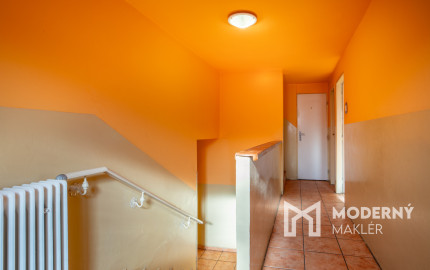 Na predaj priestranný 5-izbový rodinný dom v pokojnej lokalite mesta Gabčíkovo