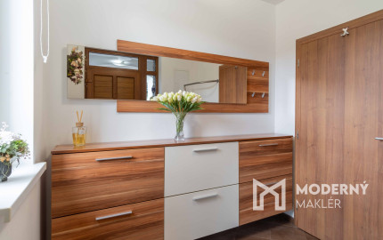 Na predaj priestranný rodinný dom v pokojnej lokalite Hôrka