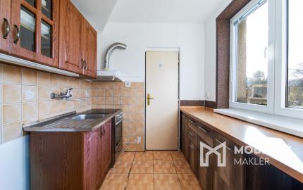 Na predaj priestranný 3-izbový byt v Zákamennom