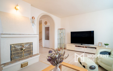 Na predaj priestranný 5-izbový rodinný dom v pokojnej lokalite mesta Gabčíkovo