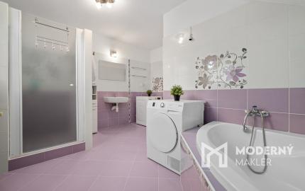 Na predaj rozprávkový dom s krásnou záhradou v Hviezdoslavove