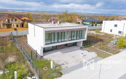 Na predaj 4-izbová novostavba v Kráľovej pri Senci