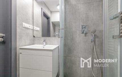 TOP CENA - Na predaj zubná klinika pri Zimnom štadióne v Bratislave