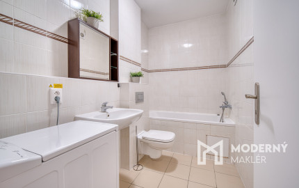 Na predaj slnečný 1-izbový byt v Záhorskej Bystrici