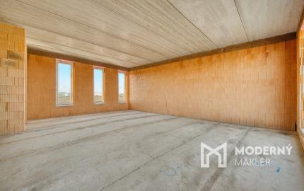 Na predaj administratívno-skladový objekt pri Trnave, v obci Zavar