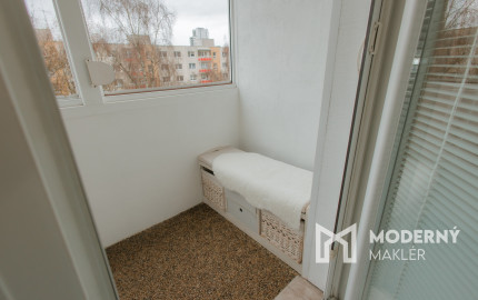 Na predaj kompletne zariadený 2-izbový byt v Žiline