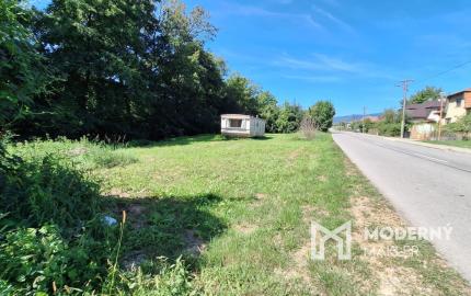 HORNÉ DRŽKOVCE – Mobilný dom s pozemkom pri potoku (790 m²)