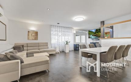 Na predaj štýlový penzión s priamym prístupom k vode v obci Blahová