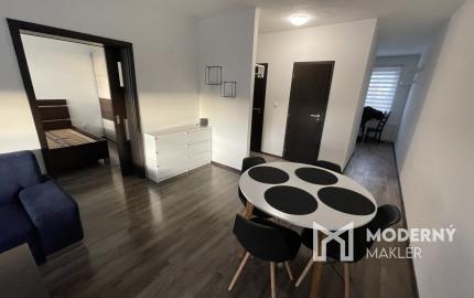 Na prenájom 2 izb. byt Bánovce n/B s loggiou