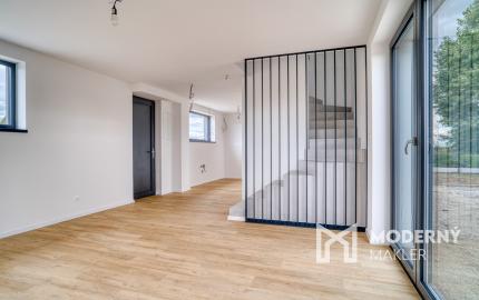 Na predaj nízkoenergetický 3-izbový rodinný dom pri jazere Nové Košariská