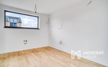 Na predaj nízkoenergetický 3-izbový rodinný dom pri jazere Nové Košariská