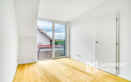 Na predaj nízkoenergetický 3-izbový rodinný dom pri jazere Nové Košariská