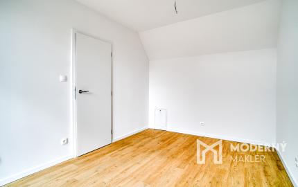 Na predaj nízkoenergetický 3-izbový rodinný dom pri jazere Nové Košariská