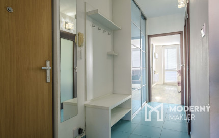 Na prenájom 3-izbový, zariadený a klimatizovaný byt v časti Košice – Jazero