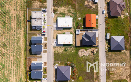 Na predaj 5-izbový rodinný dom v Moravanoch nad Váhom