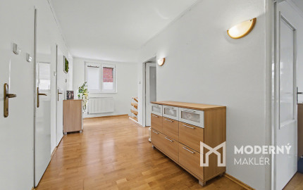 Na predaj rodinný dom v Považskej Bystrici - na Dedovci