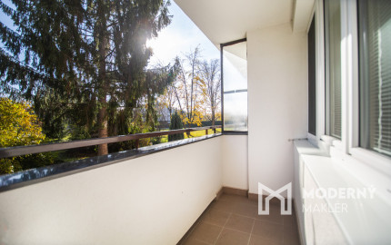 Na predaj zrekonštruovaný a zariadený 3-izbový byt v Trenčíne