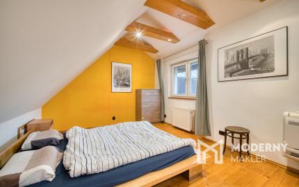 Na predaj netradičný loftový mezonet v srdci Starého Mesta