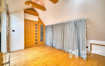 Na predaj netradičný loftový mezonet v srdci Starého Mesta