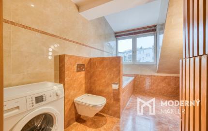 Na predaj netradičný loftový mezonet v srdci Starého Mesta