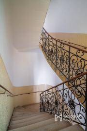 Na predaj netradičný loftový mezonet v srdci Starého Mesta