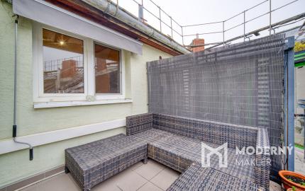 Na predaj netradičný loftový mezonet v srdci Starého Mesta