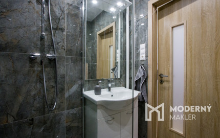 Na predaj investičný 1-izbový  byt Bratislave-Dúbravka