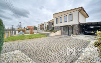 Na predaj rodinný dom v Chynoranoch