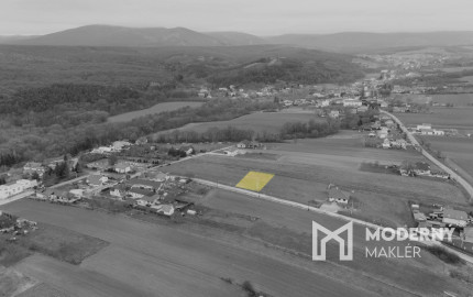 Na predaj pozemok v lokalite Pochabany