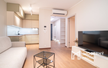 Na prenájom 2-izbový byt so šatníkom v Eurovea Tower – Bratislava