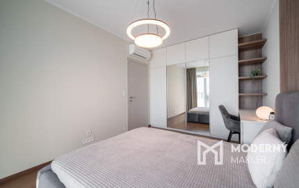 Na prenájom 2-izbový byt so šatníkom v Eurovea Tower – Bratislava