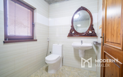 Na predaj kompletne zariadená chata v obci Bardoňovo