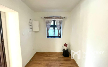 Opäť u nás !!! EXKLUZÍVNE  V PONUKE na predaj dobová chalúpka v Čiernej Lehote