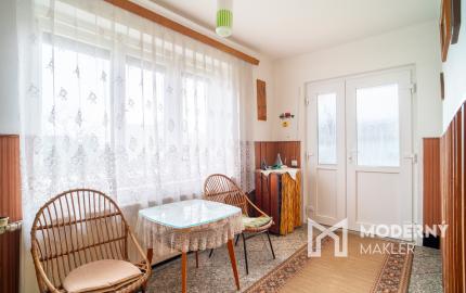 Na predaj 5-izbový rodinný dom Veľké Leváre